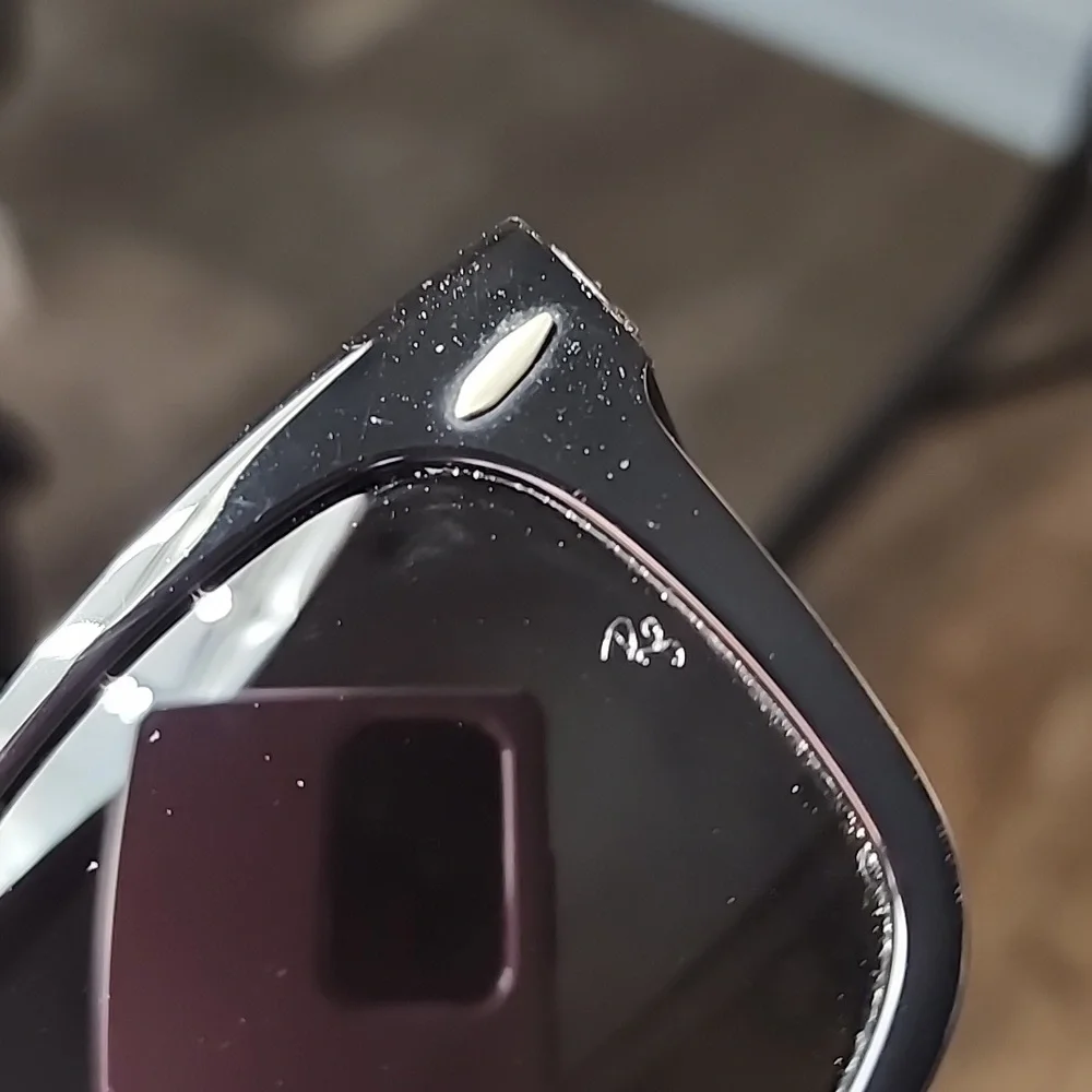 Ray-Ban Black Sunglasses with‎ Case
